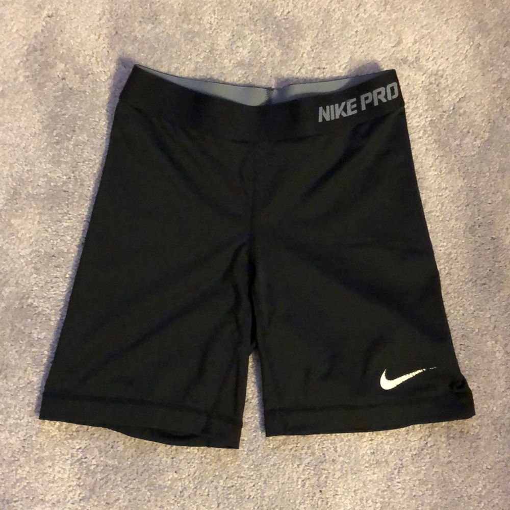 Nike Pro Women’s shorts